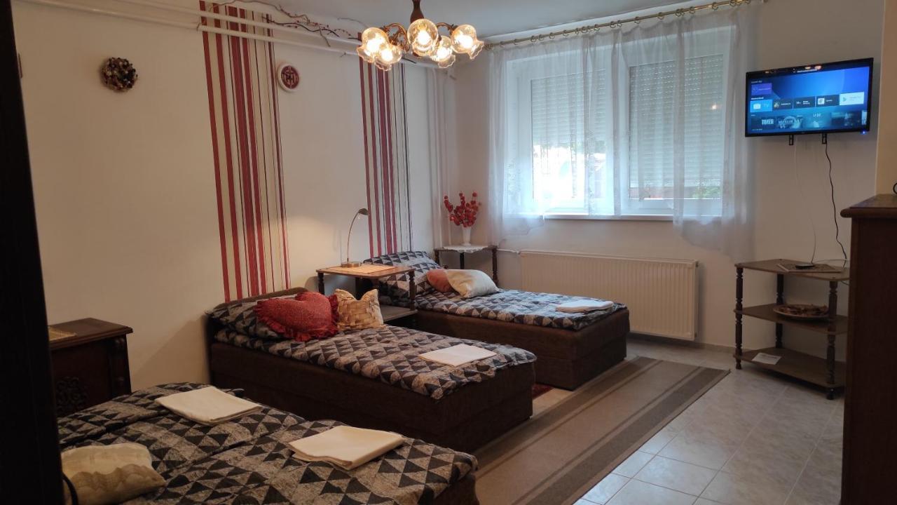Appartamenti Delle Vacanze Keszthely Zewnętrze zdjęcie