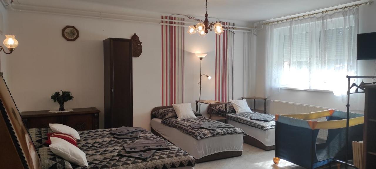 Appartamenti Delle Vacanze Keszthely Zewnętrze zdjęcie
